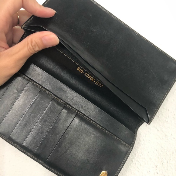 Vintage Fendi Wallet - Picture 3 of 6
